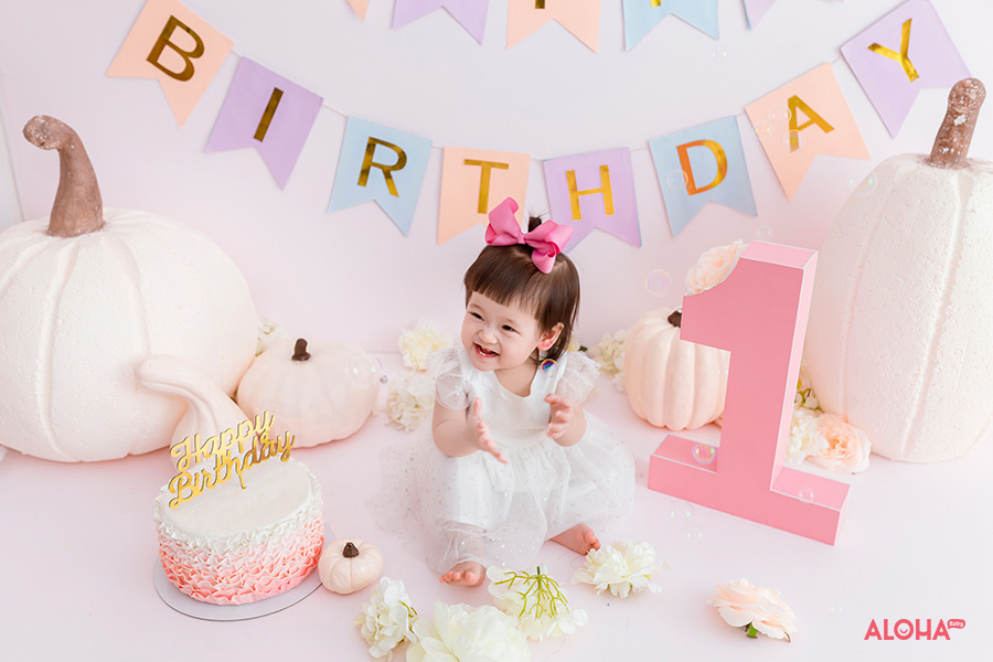 album ảnh bé sinh nhật 1 tuổi